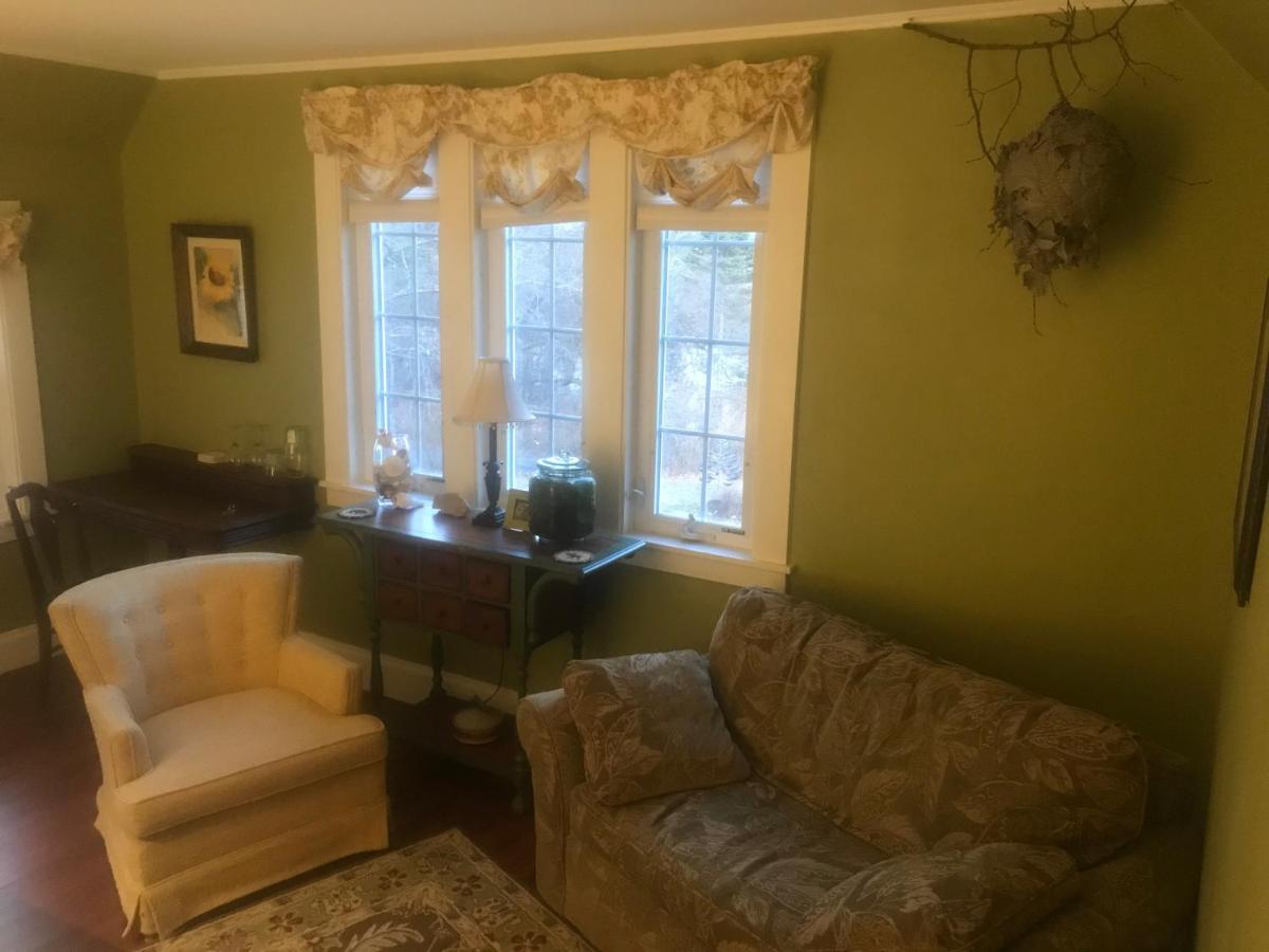 Howarth House Bed And Breakfast Fitchburg 外观 照片
