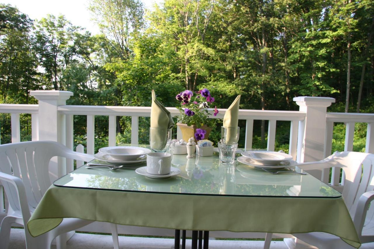 Howarth House Bed And Breakfast Fitchburg 外观 照片